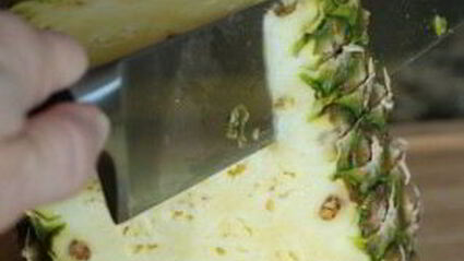 ананас, жареный на гриле