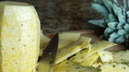 ананас, жареный на гриле