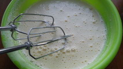 клафути с черешней и клубникой