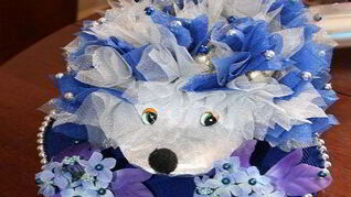 Ежик из конфет