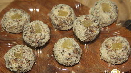 конфеты ореховые шарики