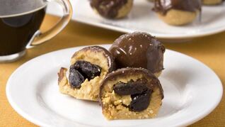 Конфеты с черносливом