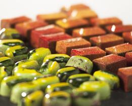 Корпусные конфеты с ромово-вишневой начинкой