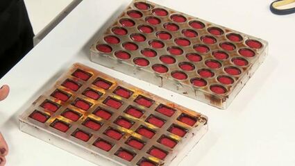 корпусные конфеты с ромово-вишневой начинкой