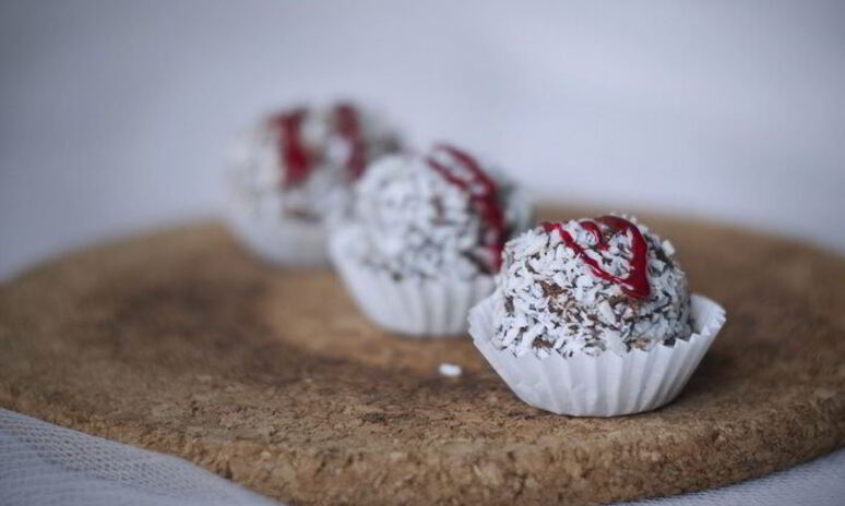 Рецепт полезные конфеты с финиками, апельсином и бананами