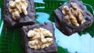 Шоколадные конфеты с марципаном
