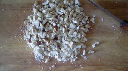 яблочные конфеты без сахара с фундуком