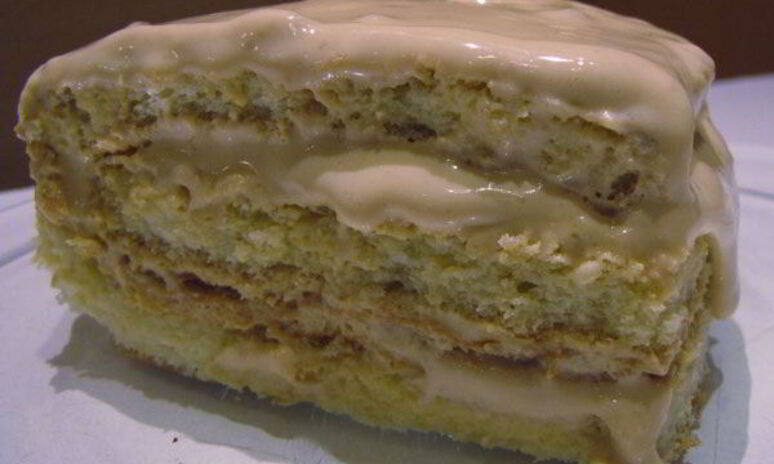 Рецепт крем для торта из сгущенки и сметаны