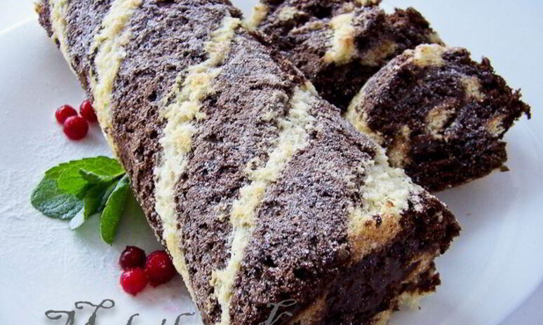 Рецепт полосатый рулад с шоколадным кремом