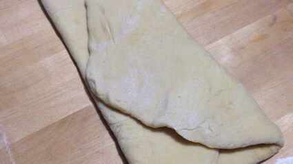 синнабон — булочки с корицей и сливочным кремом сверху