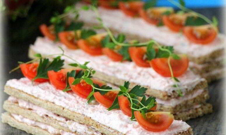 Рецепт мильфей с крабовым паштетом