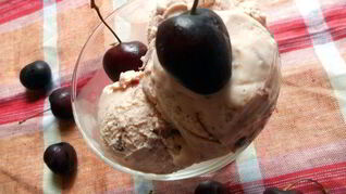 Черешневое мороженое с маскарпоне