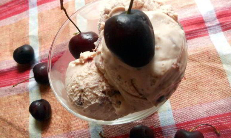Рецепт черешневое мороженое с маскарпоне