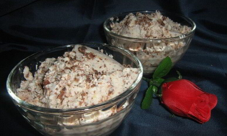 Рецепт имбирно-шоколадное мороженое из йогурта