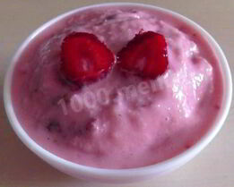 Клубничное мороженое на кефире
