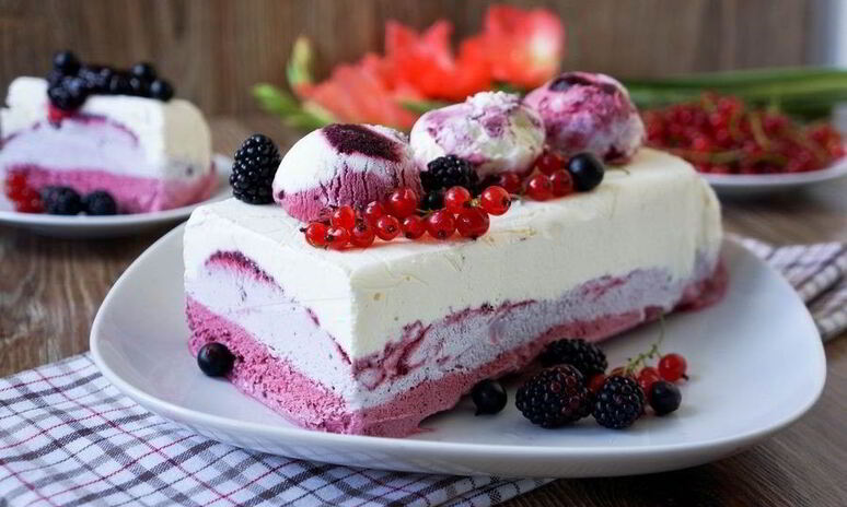 Рецепт мороженое из маскарпоне и черной смородины