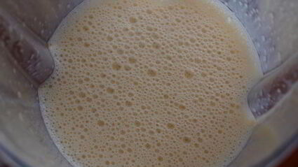 мороженое медово-лимонное с орехами