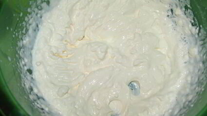 мороженое с манго и фисташками