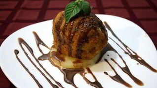 Мороженое жареное в кокосовой стружке