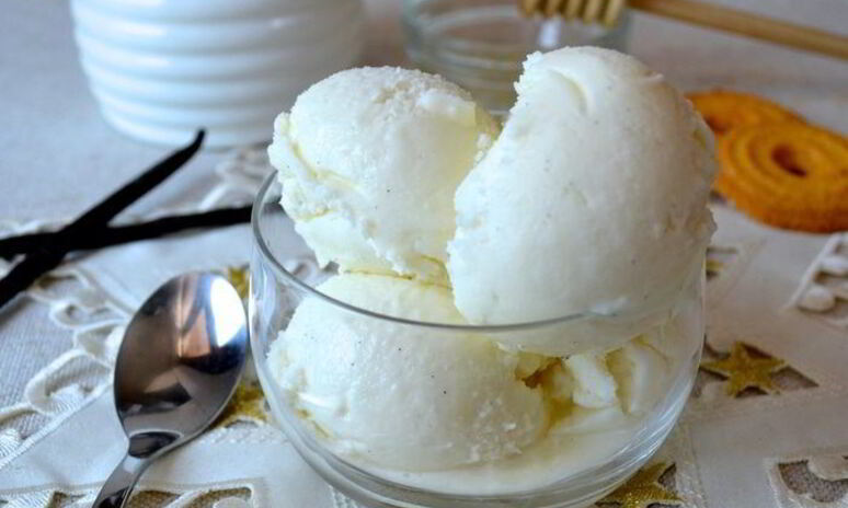 Рецепт ванильное мороженое со сливочным сыром и медом