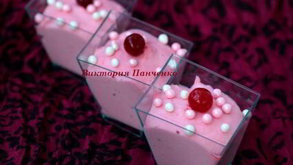 клюквенный мусс