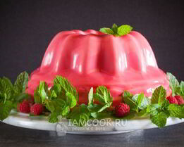 Малиновый муссовый торт