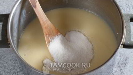 малиновый муссовый торт