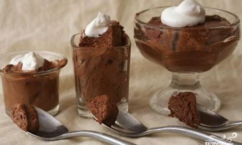Рецепт мусс из горького шоколада с коньяком