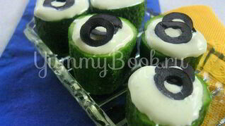 Мусс из сыра в огурцах