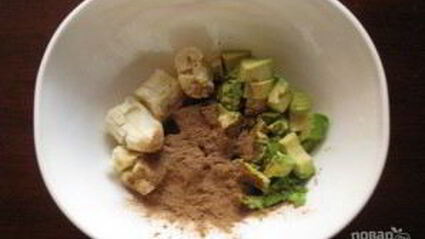 шоколадный мусс с авокадо