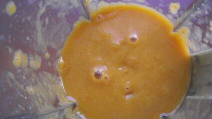 шоколадный мусс с нежным сливочным кремом и абрикосовым желе