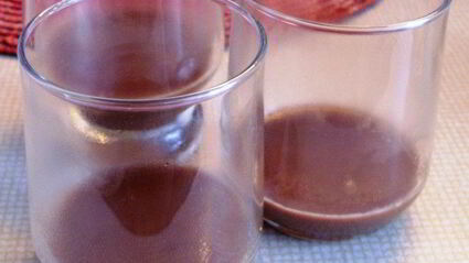 творожный мусс с ореховой нугой и шоколадным марципаном