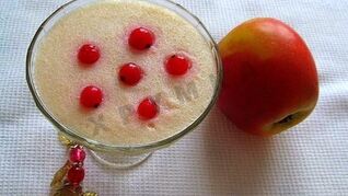 Яблочный мусс на манной крупе