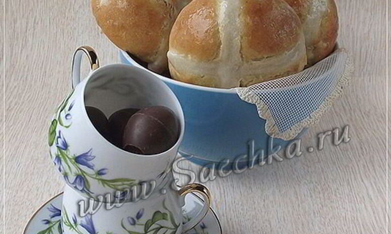 Рецепт английские пасхальные булочки