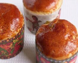 Кулич Пасхальный медовый на воде с цукатами и изюмом