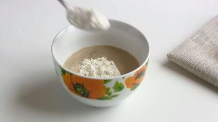 кулич пасхальный медовый на воде с цукатами и изюмом