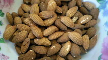 паасброд — нидерландский пасхальный хлеб