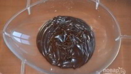 пасхальное шоколадное яйцо