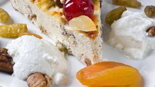 Сливочная пасха с орехами, цукатами и цедрой