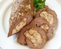 Вареный пасхальный рулет из говядины