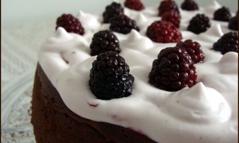 Рецепт шоколад, ежевика и творог