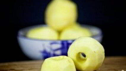 яблоки, запеченные в тесте