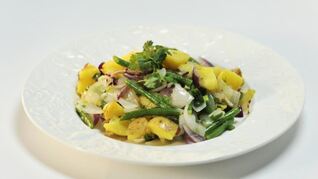 Картофель по-домашнему с луком