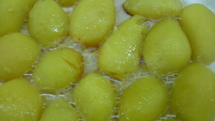 картофель с беконом и чесночком