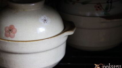 картофель с мясом и чечевицей в горшочках