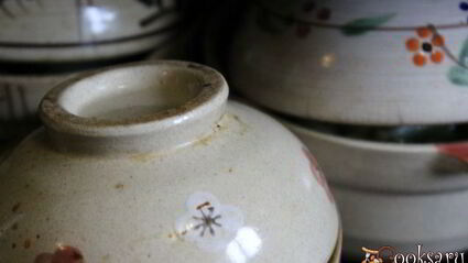 картофель с мясом и чечевицей в горшочках