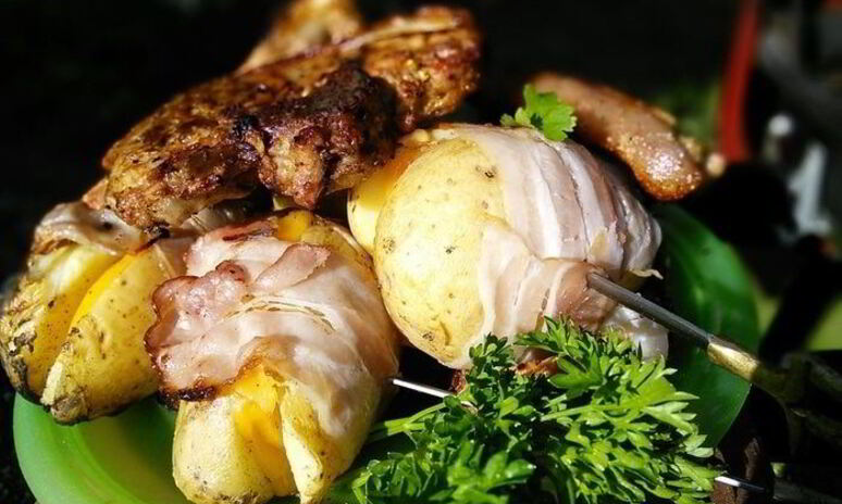 Рецепт картофель в беконе