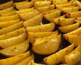 Картошка по-деревенски в духовке