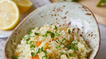 острый рис в кокосовом молоке