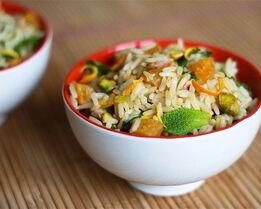 Пряный рис с фисташками